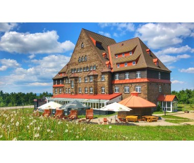 Erzgebirge: 2 Nächte /HP im Komfort-Doppelzimmer im Berghotel Sachsenbaude 199 €..