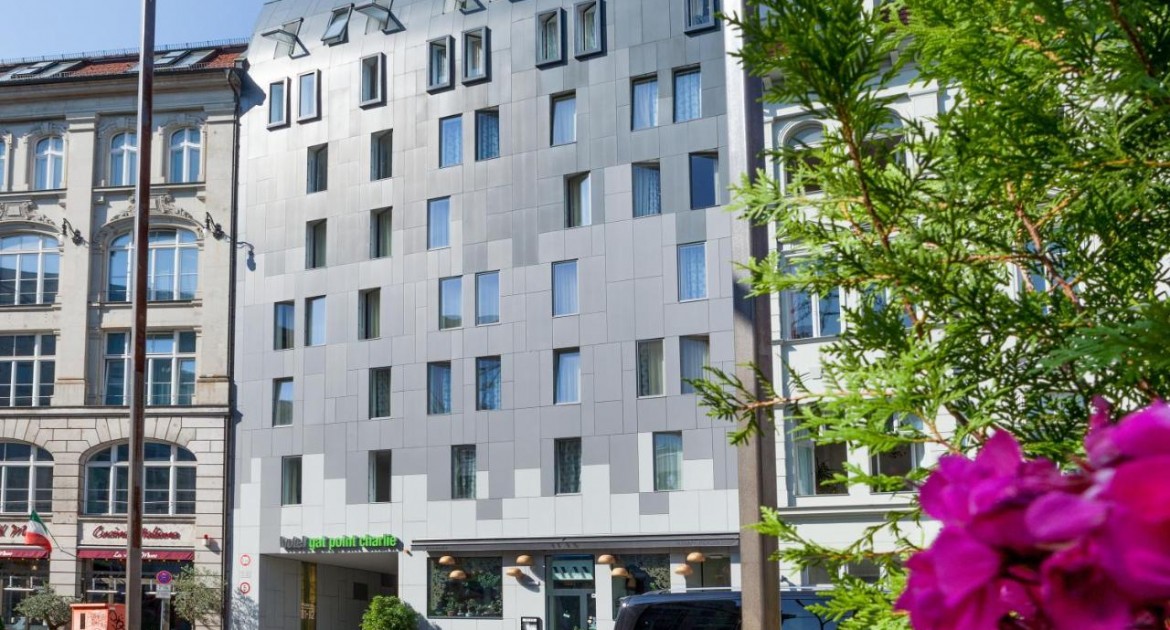 Berlin Mitte: 2 Nächte für Zwei im DZ  Hotel Gat Point Charlie Berlin Saison A 275 €