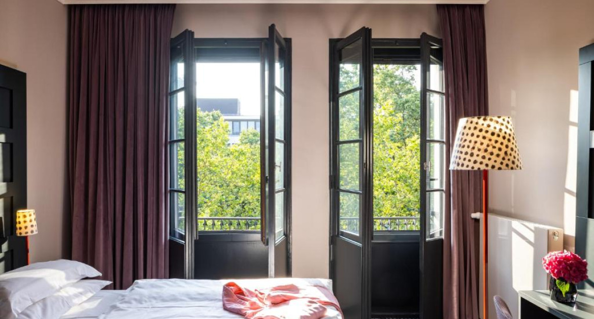 Köln: 1 Nacht Kurztrip für Zwei im Doppelzimmer inkl. Frühstück & Welcome Drink im modernen 4* The MIDTOWN HOTEL