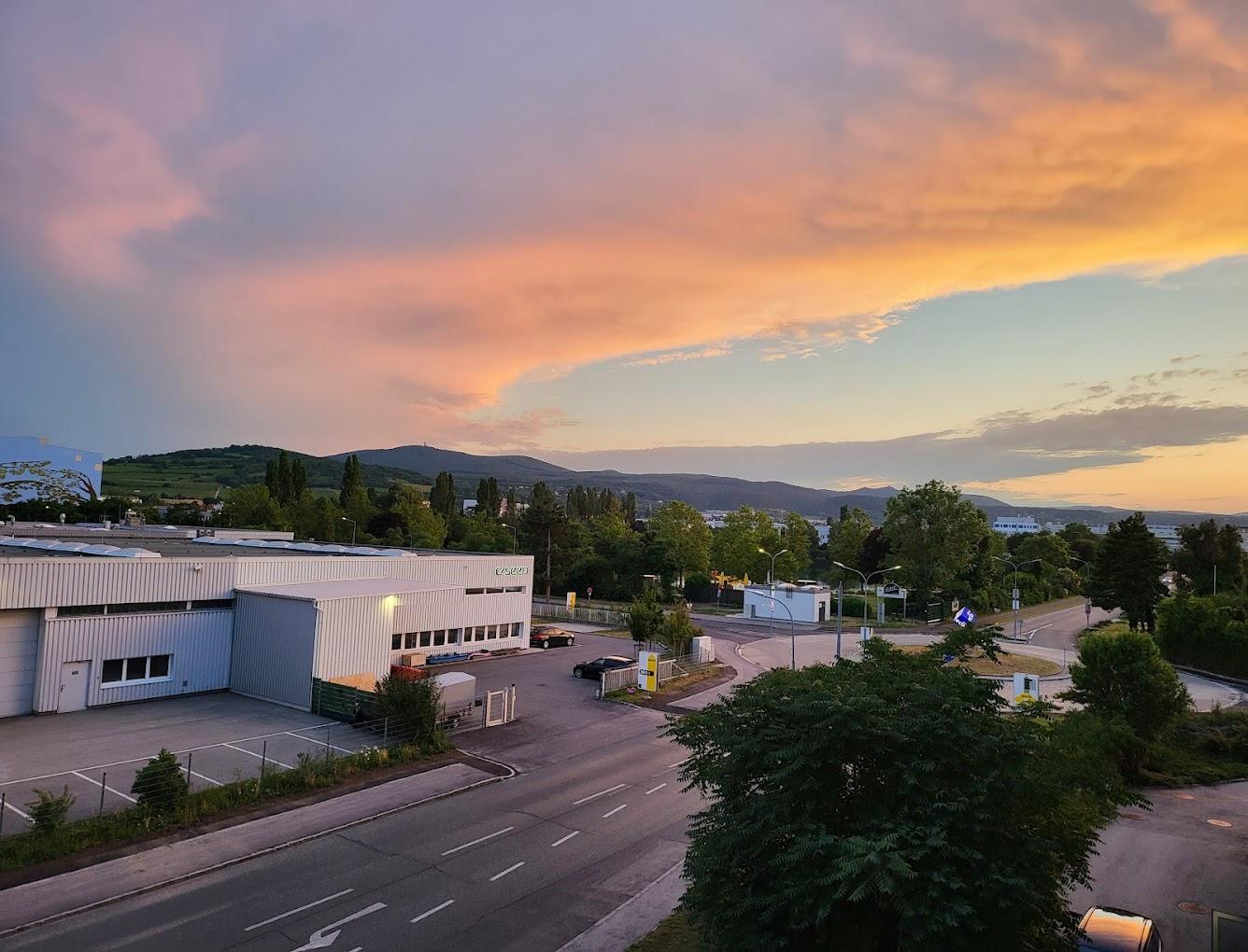 Bei Wien 1 Nacht für Zwei im Doppelzimmer inkl. Frühstück und Parken im HB1 Budget Hotel 79 €