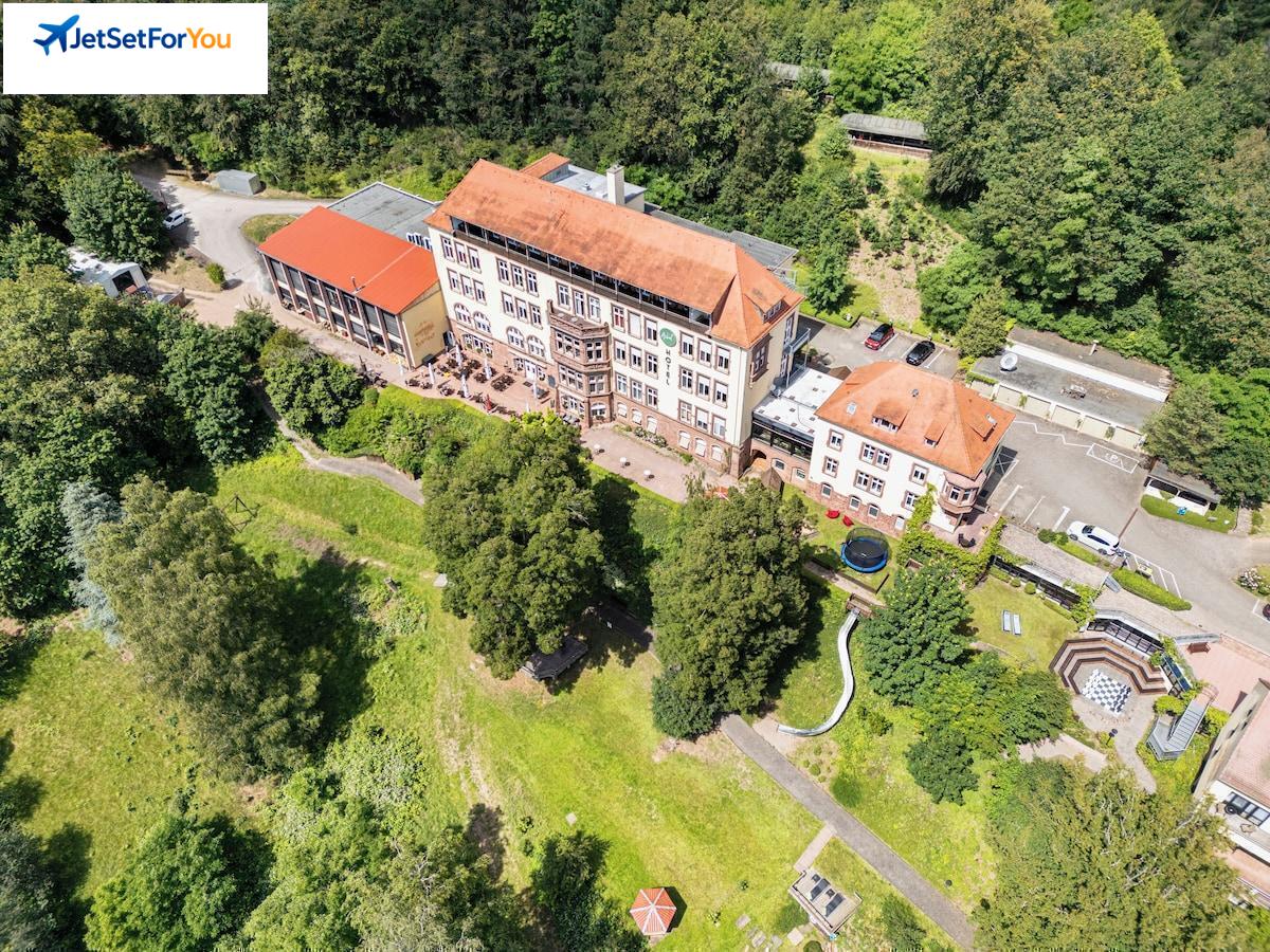 Bayern Kurztrip: 3 Tage Michel Hotel Franziskushöhe mit Wellness & Frühstück 159 €